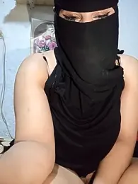 -Batta- — Stripchat stream photo (Apr 2026)