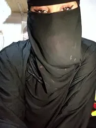 -Batta- — Stripchat stream photo (Apr 2026)