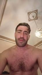 Giochicchio46 — webcam model online on cam4