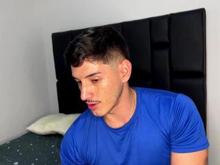 Jonathan Jeremiah — webcam model online on flirt4free