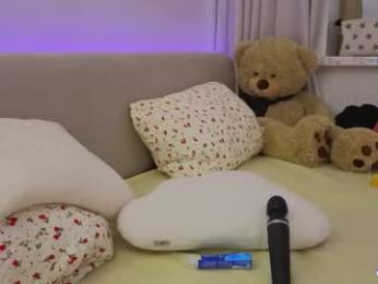 happyvivy — Chaturbate stream photo (Aug 2025)