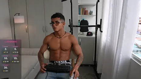 Paradise_boy__ — Stripchat stream photo (Aug 2026)