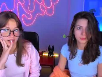 helli_belli — Chaturbate stream photo (Aug 2026)