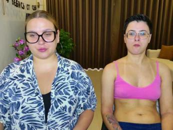 dreamteamgirls — webcam model online on bongacams