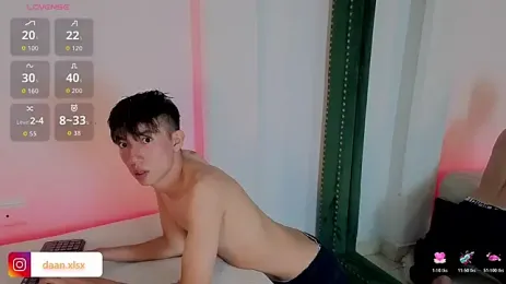 Adriann_voss — Stripchat stream photo (Sep 2026)