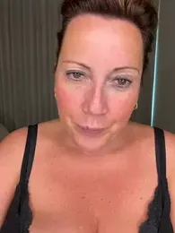 xsexycurvymilf — Stripchat stream photo (Jul 2026)