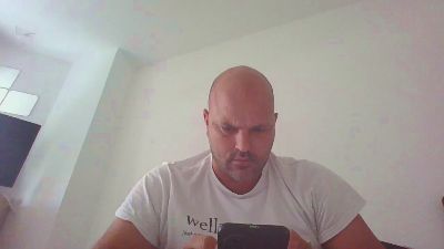 man_20c — webcam model online on cam4