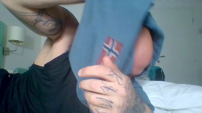 ilciuciu20 — webcam model online on cam4