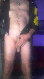 disinibitoxxx — Cam4 stream photo (Apr 2026)