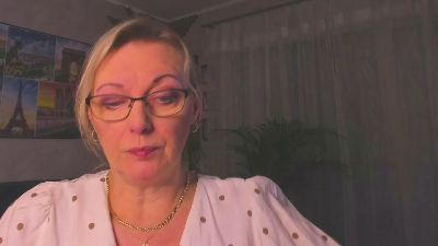 VanessaLUX — Cam4 stream photo (Apr 2026)