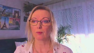 VanessaLUX — Cam4 stream photo (Apr 2026)