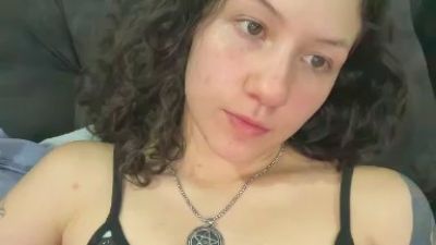 Jane_r — Cam4 stream photo (Apr 2026)