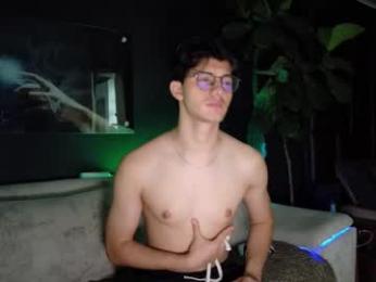 crhistian1_ — webcam model online on chaturbate