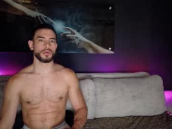 crhistian1_ — webcam model online on chaturbate