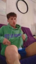 JovenChico21 — Cam4 stream photo (May 2026)