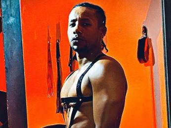 AlejoHunter — webcam model online on livejasmin