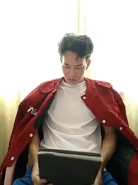 BlueSky-7 — Stripchat stream photo (Feb 2025)