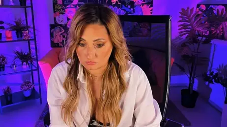 SarahAlluring — stripchat