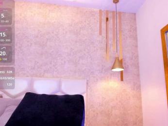 AriiNovoa — webcam model online on bongacams