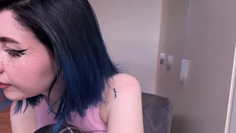 _vixenp — webcam model online on stripchat