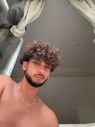 Gipsyboysteve — webcam model online on stripchat