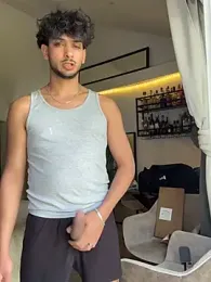 Gipsyboysteve — webcam model online on stripchat