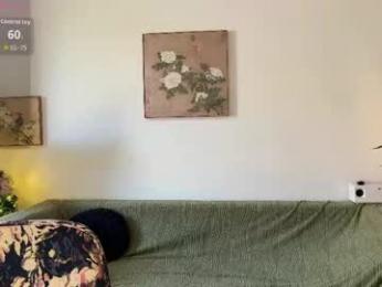 liunana — Chaturbate stream photo (Jun 2026)