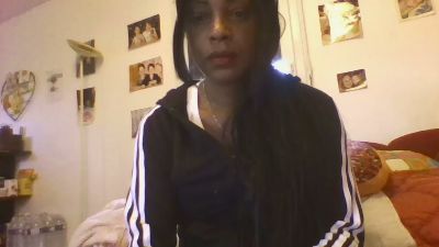 ritonledjnalia — Cam4 stream photo (Apr 2026)