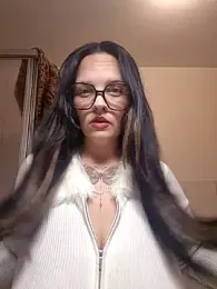 JUJUICY- — Stripchat stream photo (Sep 2026)