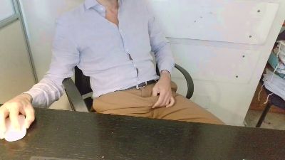 ungoi — webcam model online on cam4