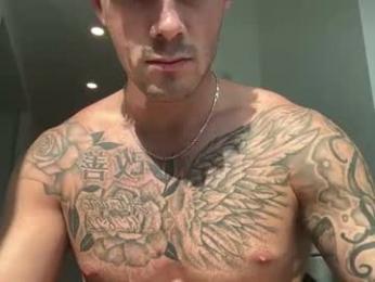 bigjonnnnnn — chaturbate