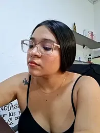 -VICKKY — Stripchat stream photo (Jun 2026)