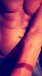 johnny79x — Cam4 stream photo (Apr 2026)