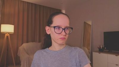 LeilaDurow — webcam model online on cam4