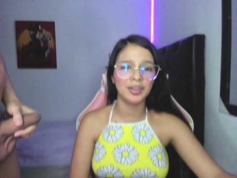 room-kitty — webcam model online on bongacams