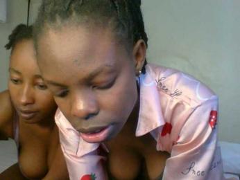 MysticCharm — webcam model online on bongacams