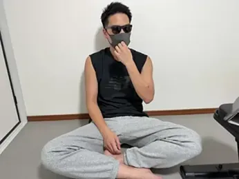 riku_192 — webcam model online on stripchat