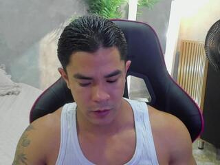 Key Will — flirt4free