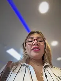 DIANITA_1988 — Stripchat stream photo (Apr 2026)