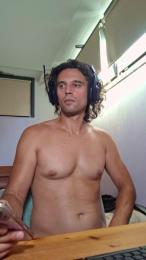_Dendy_ — webcam model online on cam4