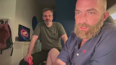 alroca82 — Cam4 stream photo (May 2026)