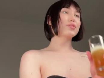melodyxlove — webcam model online on chaturbate