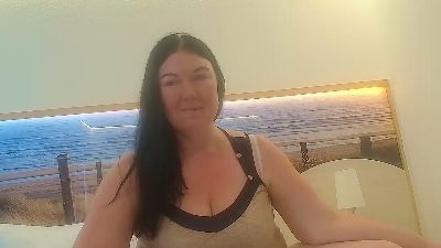 pussy6wetlips — webcam model online on cam4