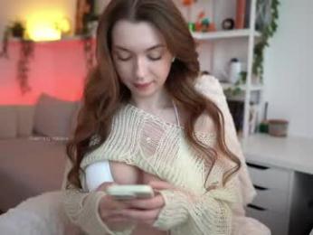 charming_girls — webcam model online on chaturbate