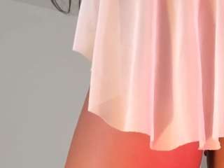 annie-santos — camsoda