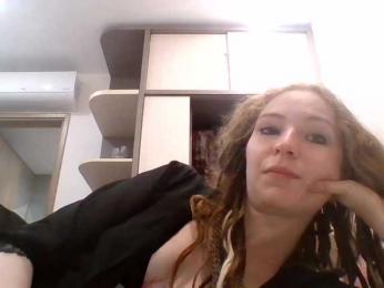 VivianLenz — webcam model online on bongacams