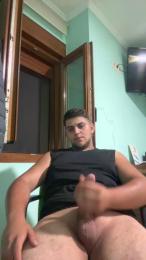 Adomgt — Cam4 profile photo