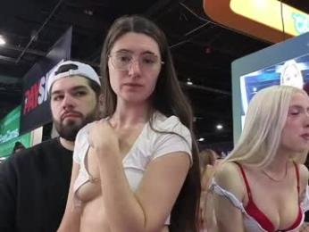 bambifarrina — chaturbate