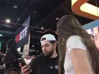 bambifarrina — Chaturbate stream photo (Apr 2026)