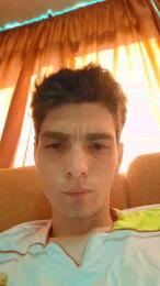 albertillo2 — Cam4 stream photo (May 2026)